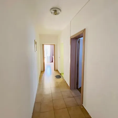 Apartment цветен рай, Lozenets